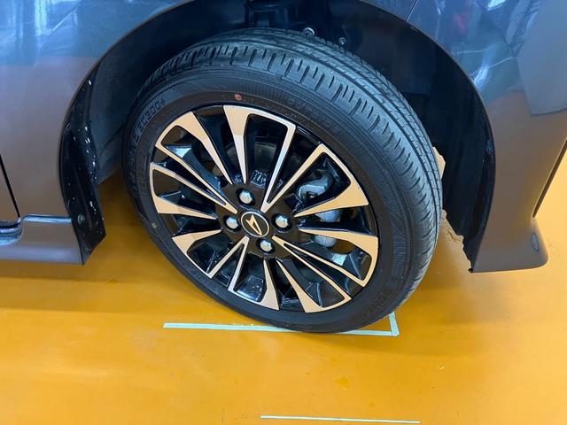 タント カスタムＲＳ　サポカーＳワイド適合　ドラレコ　ミラクルオープンドア　両側オートスライドドア　電動パーキングブレーキ　ステアリングスイッチ　シートヒーター　パノラマモニター対応　コーナーセンサー　キーフリー（30枚目）