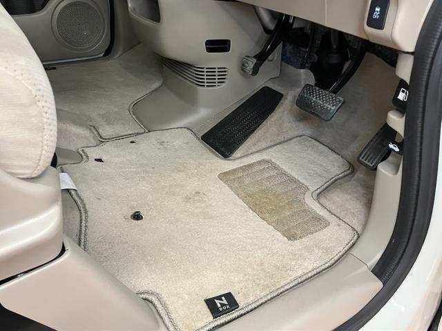 Ｎ－ＢＯＸ Ｇ　ＳＳパッケージ　ステアリングスイッチ　Ｂカメラ　Ｐスタート　シートヒーター　ＥＴＣ　アクセサリーソケット　ＵＳＢ接続端子　片側オートスライドドア　電動格納ミラー　キーフリー（27枚目）