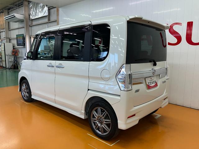 タント カスタムＸ　トップエディションＳＡ　スマアシ　デイライト　ミラクルオープンドア　片側オートスライドドア　後席モニター　Ｐスタート　エコアイドル　ＵＳＢ接続端子　Ｂカメラ　ステアリングスイッチ　キーフリー（6枚目）