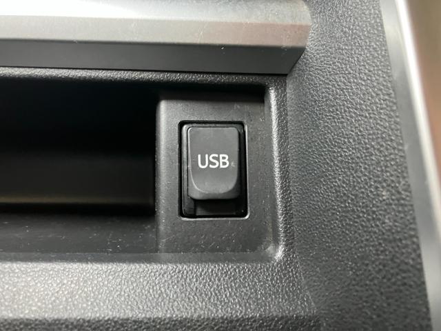 タント カスタムＸ　トップエディションＳＡ　スマアシ　デイライト　ミラクルオープンドア　片側オートスライドドア　後席モニター　Ｐスタート　エコアイドル　ＵＳＢ接続端子　Ｂカメラ　ステアリングスイッチ　キーフリー（19枚目）