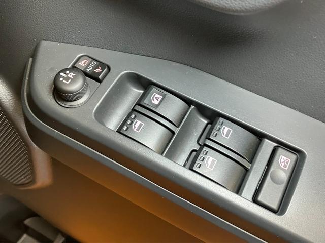 ウェイク LリミテッドSAIII サポカーSワイド適合 パノラマモニター対応 両側オートスライドドア ステアリングスイッチ 両側オートスライドドア Pスタート オートエアコン ETC キーフリー(20枚目)