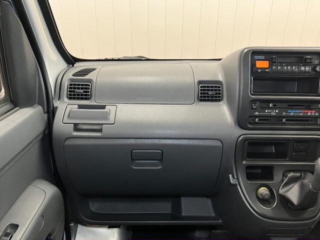 ハイゼットカーゴ ＤＸ　４ＷＤ　５段マニュアルシフト両側スライドドア　ラジオ　エアコン　パワーステアリング　パワーウインドウ　リアデフォッガー　キーレス（14枚目）