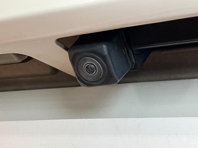 �����i�r�ƘA������o�b�N�J�����t