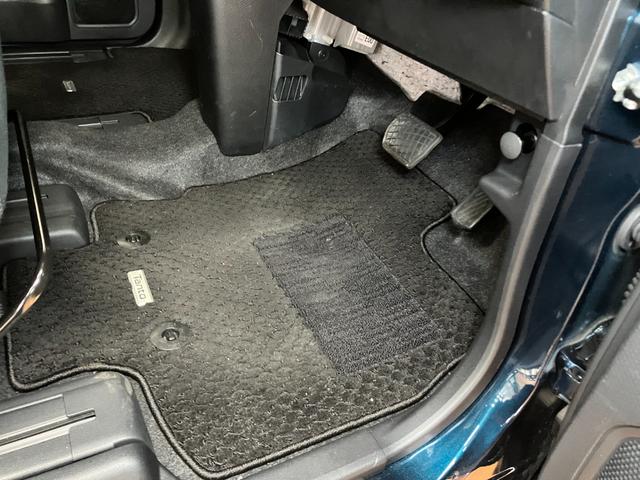 タント カスタムＲＳ　ナビ　ドラレコ　ＥＴＣ　パノラマモニター対応　サポカーＳワイド適合　ミラクルオープンドア　両側オートスライドドア　全車速追従機能付ＡＣＣ　パノラマモニター対応　電動パーキングブレーキ　ステアリングスイッチ　シートヒーター　コーナーセンサー（26枚目）