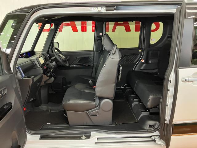 タント カスタムＲＳスタイルセレクション　ナビ　ドラレコ　ＥＴＣ　サポカーＳワイド適合　ミラクルオープンドア　両側オートスライドドア　ミラクルウォークスルー　Ｂカメラ　パノラマモニター対応　全車速追従機能付ＡＣＣ　ステアリングスイッチ　シートヒーター　キーフリー（11枚目）