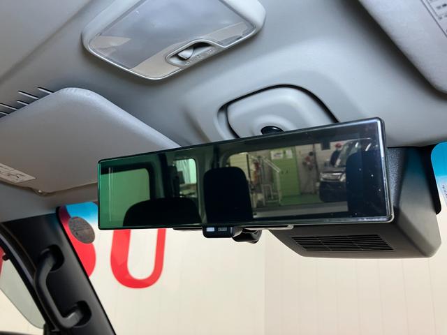 �f�W�^���C���i�[�~���[�t