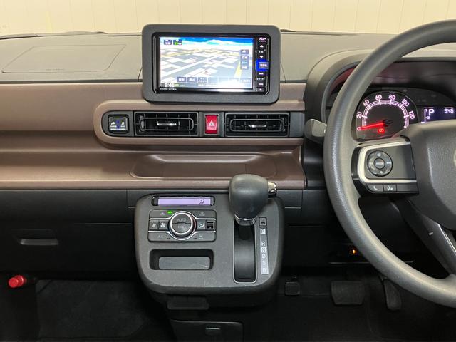 ムーヴキャンバス セオリーＸ　ＥＴＣ　ＵＳＢ接続端子　両側オートスライドドア　サポカーＳワイド適合　ＵＳＢ接続端子　両側オートスライドドア　Ｐスタート　コーナーセンサー　アイドリングストップ　横滑り防止機能　誤発進抑制機能　ＥＴＣ　電動格納ミラー　キーフリー（12枚目）