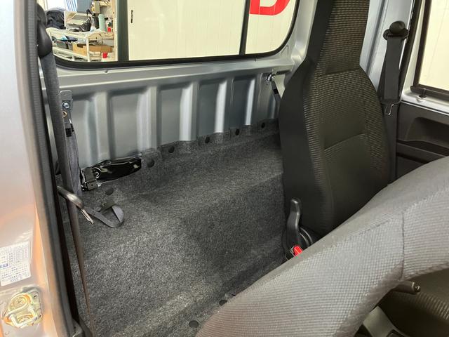 ハイゼットトラック ジャンボエクストラ　サポカーＳワイド適合　ドラレコ　三方開　ゴムマット　Ｂカメラ　デジタルインナーミラー　エアコン　Ｐスタート　ＵＳＢ接続端子　アクセサリーソケット　ＥＴＣ　コーナーセンサー　荷台作業灯　電動格納ミラー（22枚目）
