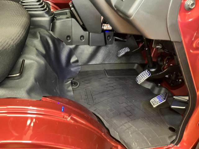 �����L�X