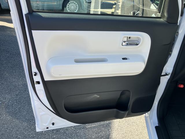 ムーヴキャンバス ストライプスＧ　両側パワースライドドア／ＬＥＤヘッドランプ／オートライト／シートヒーター／次世代スマートアシスト／バックカメラ／キーフリー／ベンチシート／コーナーセンサー／サイドエアバック（23枚目）