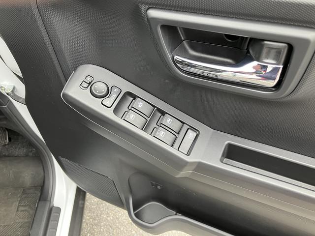 タフト G クロムベンチャー LEDヘッドランプ オートライト オートハイビーム バックカメラ コーナーセンサー電動パーキングブレーキ 衝突被害軽々滅ブレーキ プッシュボタンスタートキーフリーシステム アルミホイール(16枚目)