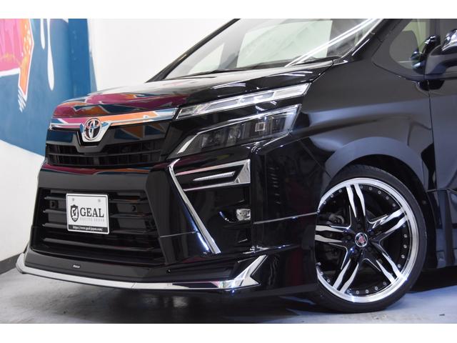 ヴォクシー ＺＳ　煌ＩＩＩ　モデリスタコンプリートカー　シュタイナー１９インチＡＷ　車高調　アルパインＢＩＧ－Ｘ１１インチナビ　フリップダウンモニター　ドライブレコーダー　両側電動スライドドア　バックカメラ　ＥＴＣ（12枚目）