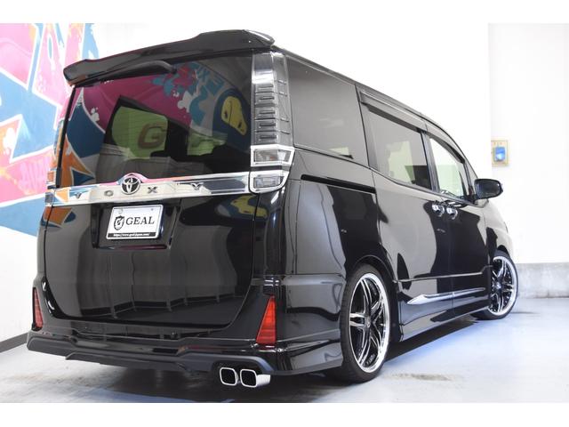 ヴォクシー ＺＳ　煌ＩＩＩ　モデリスタコンプリートカー　シュタイナー１９インチＡＷ　車高調　アルパインＢＩＧ－Ｘ１１インチナビ　フリップダウンモニター　ドライブレコーダー　両側電動スライドドア　バックカメラ　ＥＴＣ（29枚目）