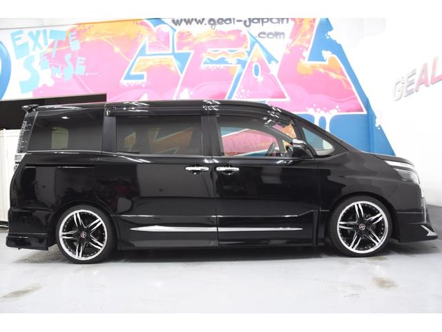ヴォクシー ＺＳ　煌ＩＩＩ　モデリスタコンプリートカー　シュタイナー１９インチＡＷ　車高調　アルパインＢＩＧ－Ｘ１１インチナビ　フリップダウンモニター　ドライブレコーダー　両側電動スライドドア　バックカメラ　ＥＴＣ（38枚目）