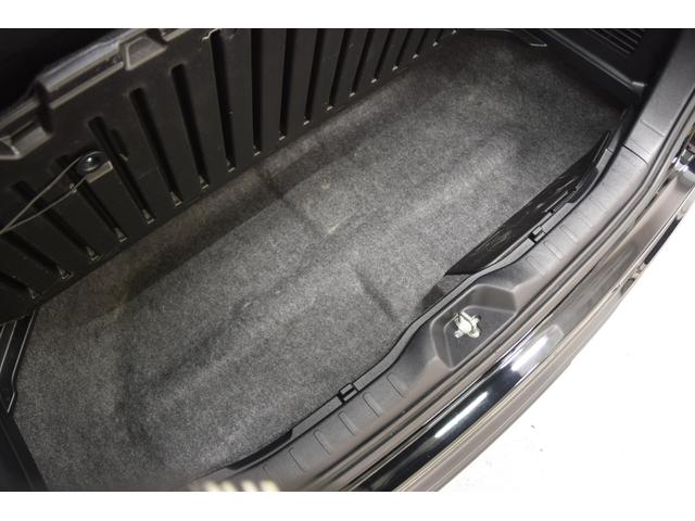 ヴォクシー ＺＳ　煌ＩＩＩ　モデリスタコンプリートカー　シュタイナー１９インチＡＷ　車高調　アルパインＢＩＧ－Ｘ１１インチナビ　フリップダウンモニター　ドライブレコーダー　両側電動スライドドア　バックカメラ　ＥＴＣ（59枚目）