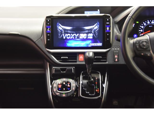 ヴォクシー ＺＳ　煌ＩＩＩ　モデリスタコンプリートカー　シュタイナー１９インチＡＷ　車高調　アルパインＢＩＧ－Ｘ１１インチナビ　フリップダウンモニター　ドライブレコーダー　両側電動スライドドア　バックカメラ　ＥＴＣ（68枚目）
