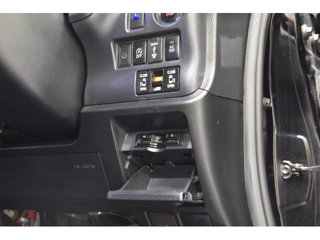 ヴォクシー ＺＳ　フルエアロ　レオニス１９インチＡＷ　ローダウン　アルパイン１０型ナビ　アルパイン１１型後席ディスプレイ　両側電動スライドドア　プッシュスタート（77枚目）