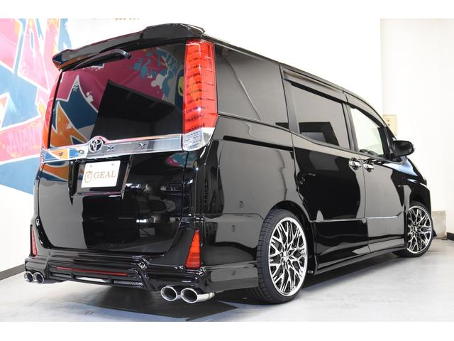 ZS 煌III 新車 アドミレイションコンプリートカー 新品Amistad19インチ 新品BLITZ車高調 4本出しマフラー LEDテールランプ 両側電動スライドドア(8枚目)