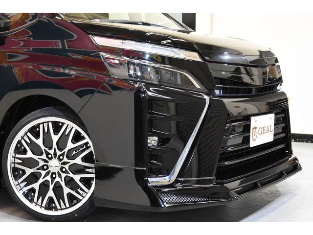ZS 煌III 新車 アドミレイションコンプリートカー 新品Amistad19インチ 新品BLITZ車高調 4本出しマフラー LEDテールランプ 両側電動スライドドア(13枚目)