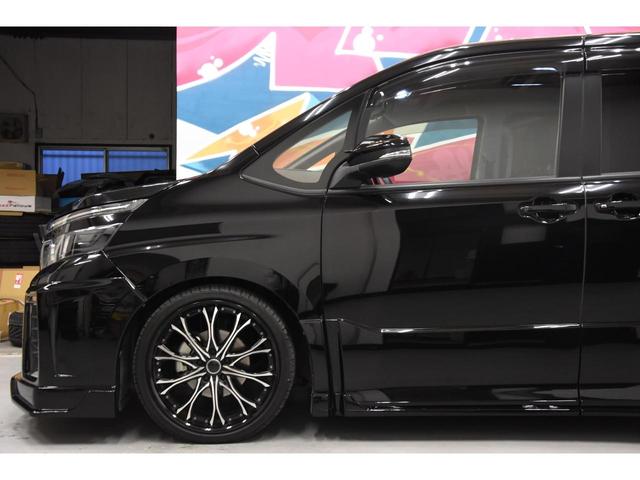 ZS ZEUSコンプリートカー 19インチAW 車高調 アルパインBIGX10型ナビ アルパイン12.8型フリップダウンモニター 4本出しマフラー バックフォグ(22枚目)