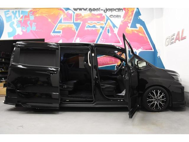 ZS ZEUSコンプリートカー 19インチAW 車高調 アルパインBIGX10型ナビ アルパイン12.8型フリップダウンモニター 4本出しマフラー バックフォグ(36枚目)
