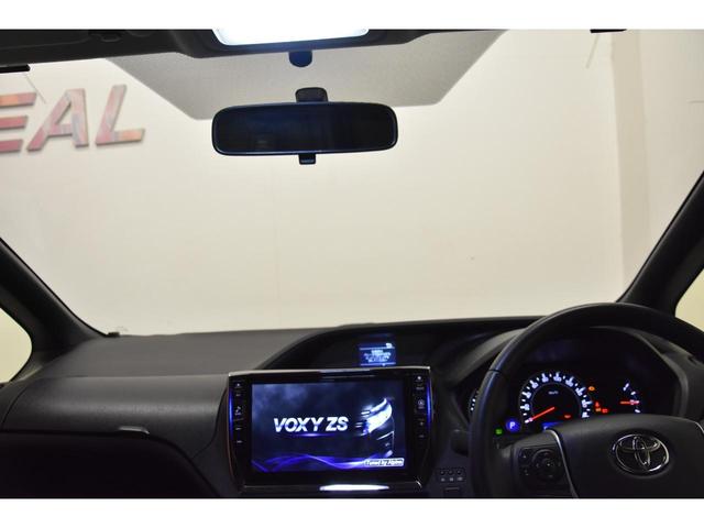 ZS ZEUSコンプリートカー 19インチAW 車高調 アルパインBIGX10型ナビ アルパイン12.8型フリップダウンモニター 4本出しマフラー バックフォグ(62枚目)