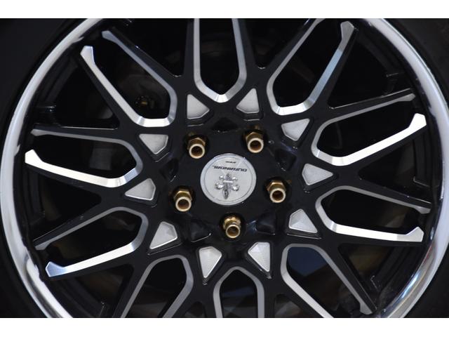 ヴォクシー ＺＳ　ＲＯＪＡＭコンプリートカー　ＷＯＲＫ１９インチＡＷ　ＴＥＩＮ車高調　４本出しマフラー　プッシュスタート　パワースライドドア　カロッツェリアサイバーナビ　バックカメラ（12枚目）