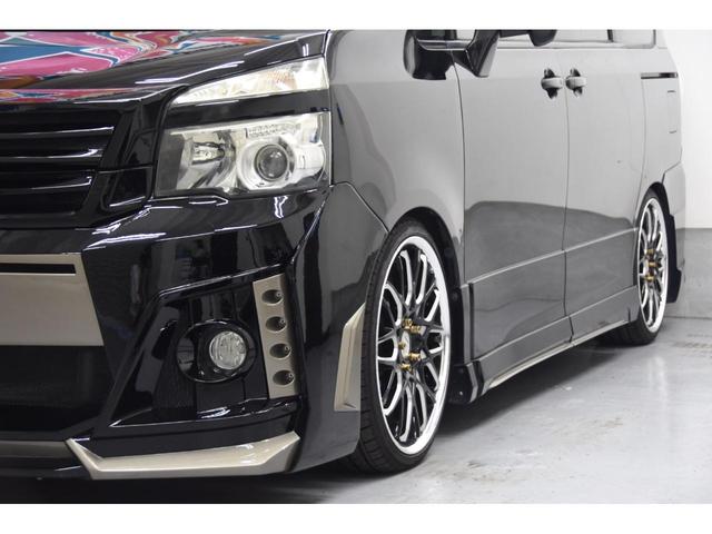 ヴォクシー ＺＳ　ＲＯＪＡＭコンプリートカー　ＷＯＲＫ１９インチＡＷ　ＴＥＩＮ車高調　４本出しマフラー　プッシュスタート　パワースライドドア　カロッツェリアサイバーナビ　バックカメラ（28枚目）