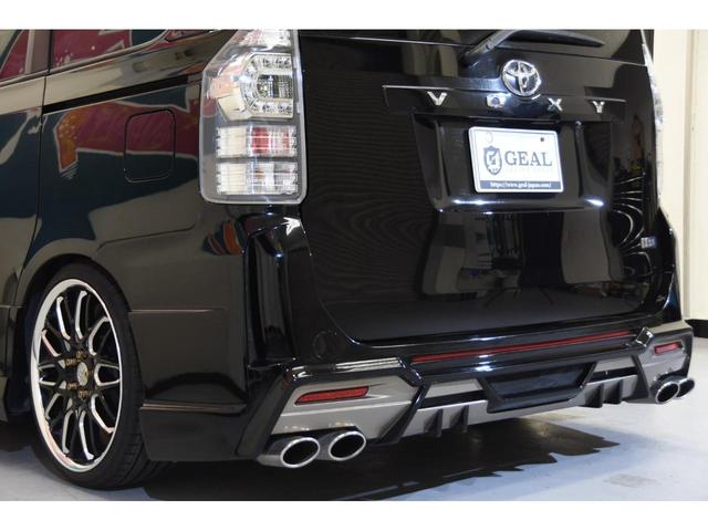 ヴォクシー ＺＳ　ＲＯＪＡＭコンプリートカー　ＷＯＲＫ１９インチＡＷ　ＴＥＩＮ車高調　４本出しマフラー　プッシュスタート　パワースライドドア　カロッツェリアサイバーナビ　バックカメラ（33枚目）