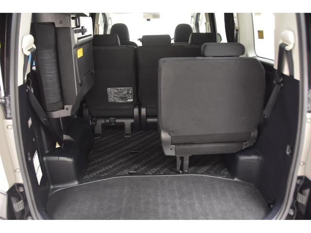 ヴォクシー ＺＳ　ＲＯＪＡＭコンプリートカー　ＷＯＲＫ１９インチＡＷ　ＴＥＩＮ車高調　４本出しマフラー　プッシュスタート　パワースライドドア　カロッツェリアサイバーナビ　バックカメラ（59枚目）