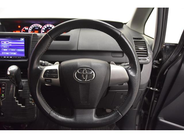 ヴォクシー ＺＳ　ＲＯＪＡＭコンプリートカー　ＷＯＲＫ１９インチＡＷ　ＴＥＩＮ車高調　４本出しマフラー　プッシュスタート　パワースライドドア　カロッツェリアサイバーナビ　バックカメラ（71枚目）