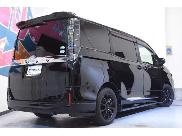 ヴォクシー Ｘ　モデリスタコンプリートカー　１６ＡＷ　両側電動スライドドア　バックカメラ　フリップダウンモニター　プッシュスタート（3枚目）