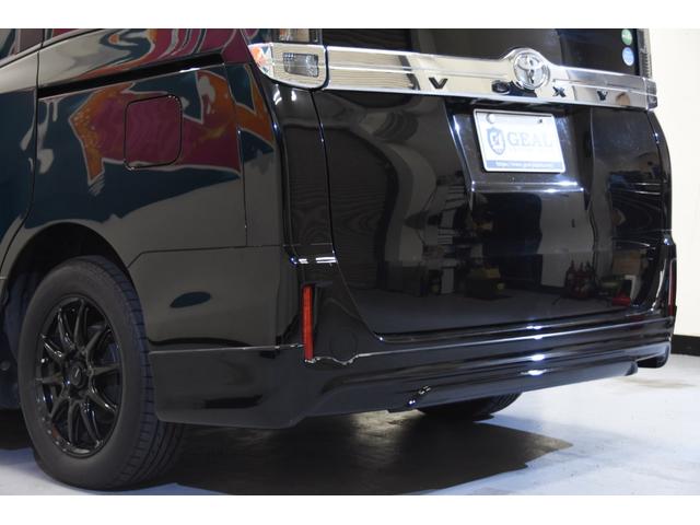 ヴォクシー Ｘ　モデリスタコンプリートカー　１６ＡＷ　両側電動スライドドア　バックカメラ　フリップダウンモニター　プッシュスタート（31枚目）