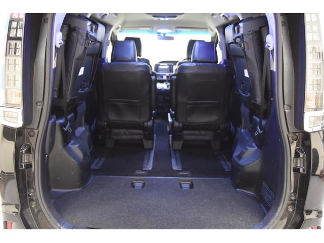 ヴォクシー Ｘ　モデリスタコンプリートカー　１６ＡＷ　両側電動スライドドア　バックカメラ　フリップダウンモニター　プッシュスタート（60枚目）