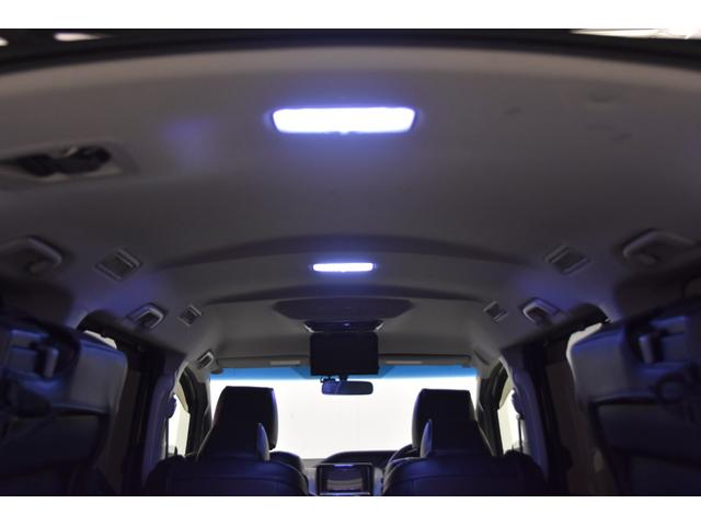 ヴォクシー Ｘ　モデリスタコンプリートカー　１６ＡＷ　両側電動スライドドア　バックカメラ　フリップダウンモニター　プッシュスタート（61枚目）