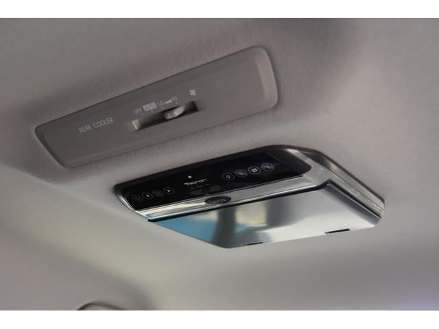 ヴォクシー Ｘ　モデリスタコンプリートカー　１６ＡＷ　両側電動スライドドア　バックカメラ　フリップダウンモニター　プッシュスタート（62枚目）