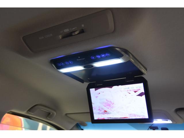 ヴォクシー Ｘ　モデリスタコンプリートカー　１６ＡＷ　両側電動スライドドア　バックカメラ　フリップダウンモニター　プッシュスタート（63枚目）