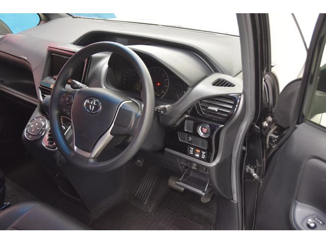 ヴォクシー Ｘ　モデリスタコンプリートカー　１６ＡＷ　両側電動スライドドア　バックカメラ　フリップダウンモニター　プッシュスタート（73枚目）