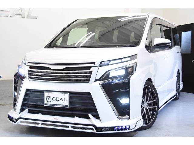 ヴォクシー ZS ROWENコンプリートカー 19インチAW ローダウン アルパイン11型ナビ アルパイン12型後席モニター 両側電動スライドドア プッシュスタート バックカメラ ETC フルセグTV(2枚目)