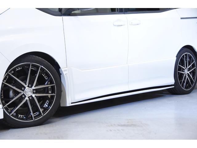 ヴォクシー ZS ROWENコンプリートカー 19インチAW ローダウン アルパイン11型ナビ アルパイン12型後席モニター 両側電動スライドドア プッシュスタート バックカメラ ETC フルセグTV(10枚目)