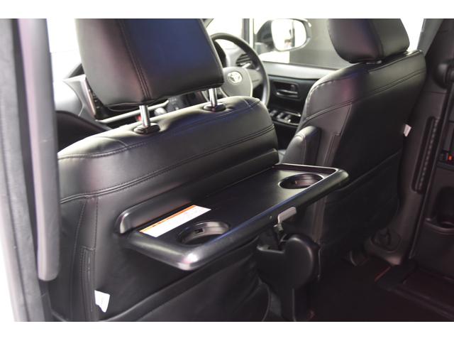 ヴォクシー ZS ROWENコンプリートカー 19インチAW ローダウン アルパイン11型ナビ アルパイン12型後席モニター 両側電動スライドドア プッシュスタート バックカメラ ETC フルセグTV(55枚目)