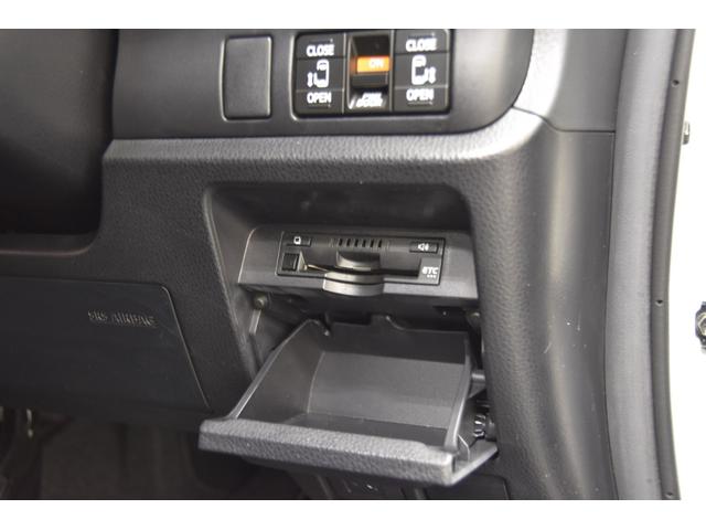 ヴォクシー ZS ROWENコンプリートカー 19インチAW ローダウン アルパイン11型ナビ アルパイン12型後席モニター 両側電動スライドドア プッシュスタート バックカメラ ETC フルセグTV(76枚目)