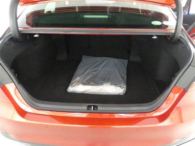 カムリ Ｇレザーパッケージ　衝突被害軽減　ＤＶＤプレーヤー　ＬＥＤランプ　ナビＴＶ　横滑り防止　本革シート　地デジＴＶ　イモビライザー　エアバッグ　キーフリー　メモリ－ナビ　オートクルーズ　ＡＢＳ　ドライブレコーダ　インテリキー（13枚目）