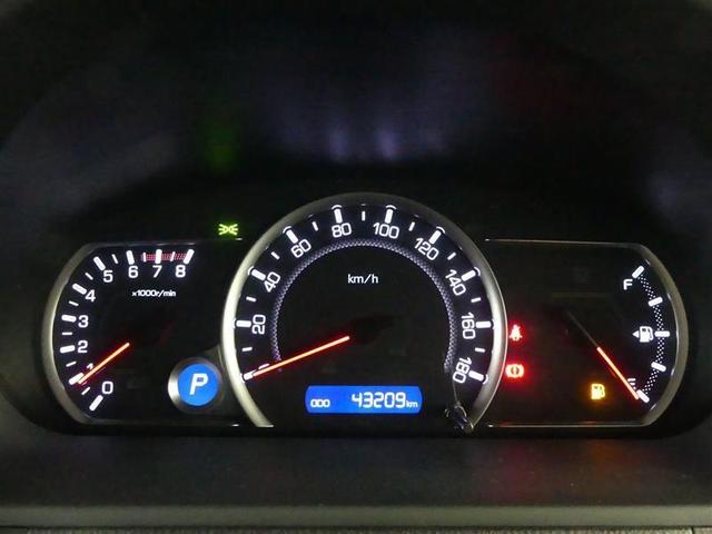 ノア Ｓｉ　プリクラッシュ　地デジ　ＤＶＤ視聴可　ダブルエアコン　ＬＥＤヘットライト　ＥＴＣ付き　ドライブレコーダー　横滑り防止機能　ナビＴＶ　三列シート　ＡＷ　フルフラットシート　ＡＡＣ　パワーウインドウ（5枚目）