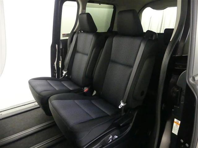 ノア Ｓｉ　プリクラッシュ　地デジ　ＤＶＤ視聴可　ダブルエアコン　ＬＥＤヘットライト　ＥＴＣ付き　ドライブレコーダー　横滑り防止機能　ナビＴＶ　三列シート　ＡＷ　フルフラットシート　ＡＡＣ　パワーウインドウ（12枚目）