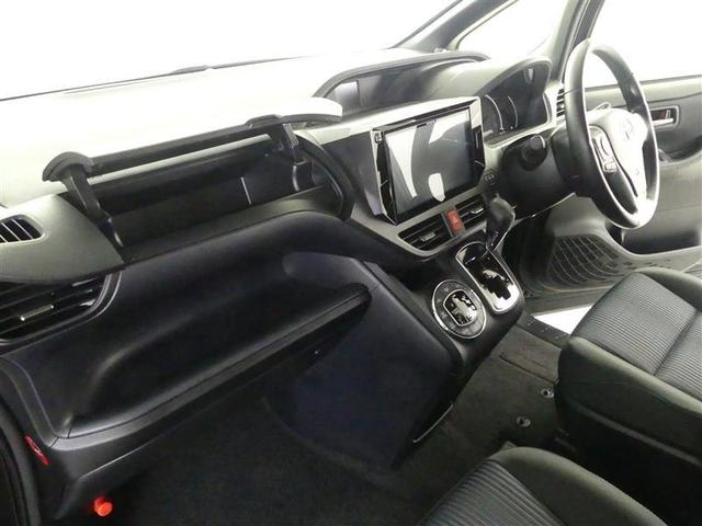 ノア Ｓｉ　プリクラッシュ　地デジ　ＤＶＤ視聴可　ダブルエアコン　ＬＥＤヘットライト　ＥＴＣ付き　ドライブレコーダー　横滑り防止機能　ナビＴＶ　三列シート　ＡＷ　フルフラットシート　ＡＡＣ　パワーウインドウ（16枚目）