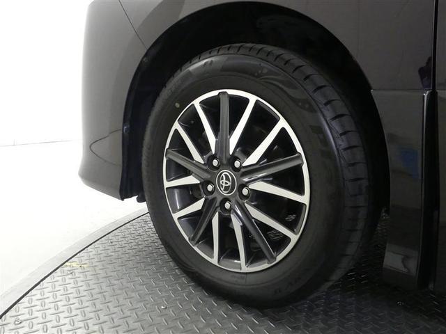 ノア Ｓｉ　プリクラッシュ　地デジ　ＤＶＤ視聴可　ダブルエアコン　ＬＥＤヘットライト　ＥＴＣ付き　ドライブレコーダー　横滑り防止機能　ナビＴＶ　三列シート　ＡＷ　フルフラットシート　ＡＡＣ　パワーウインドウ（17枚目）