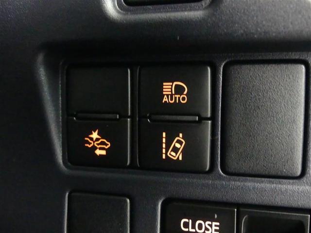 ノア Ｓｉ　プリクラッシュ　地デジ　ＤＶＤ視聴可　ダブルエアコン　ＬＥＤヘットライト　ＥＴＣ付き　ドライブレコーダー　横滑り防止機能　ナビＴＶ　三列シート　ＡＷ　フルフラットシート　ＡＡＣ　パワーウインドウ（29枚目）