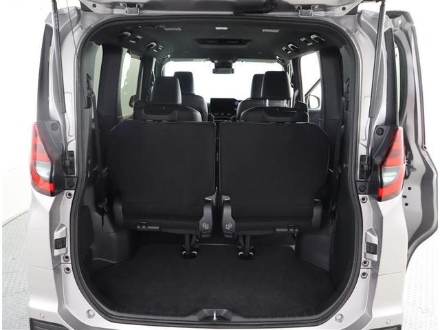 ノア ハイブリッドＳ－Ｚ　横滑り防止機能　エアバッグ　オートクルーズコントロール　地デジ　両側自動ドア　ダブルエアコン　スマートエントリー　ＬＥＤランプ　バックモニター　メモリナビ　３列シート　ＥＴＣ付き　ＡＢＳ　ＡＣ１００Ｖ（14枚目）