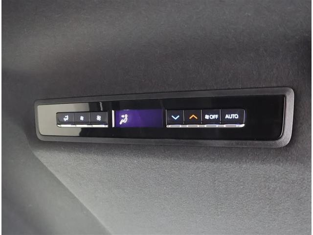 ノア ハイブリッドＳ－Ｚ　横滑り防止機能　エアバッグ　オートクルーズコントロール　地デジ　両側自動ドア　ダブルエアコン　スマートエントリー　ＬＥＤランプ　バックモニター　メモリナビ　３列シート　ＥＴＣ付き　ＡＢＳ　ＡＣ１００Ｖ（21枚目）